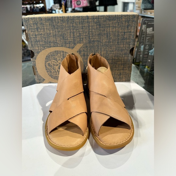 Born Imani - Picture 2 of 4